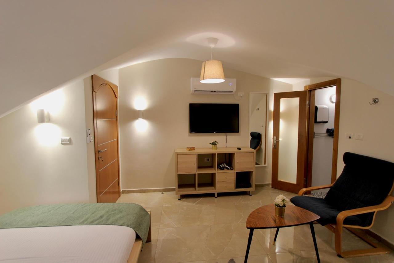 St. John Apartment Yerusalem Bagian luar foto